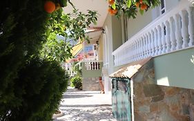 Nerajoula House